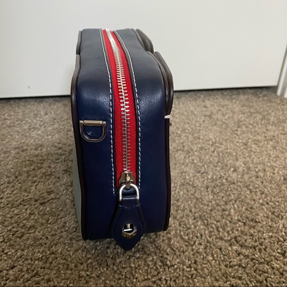 ❤️SOLD❤️Kate Spade Camera Bag - Picture 3 of 8